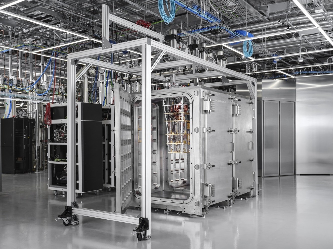 IBM соединила модульные криогенные системы для квантовых вычислений