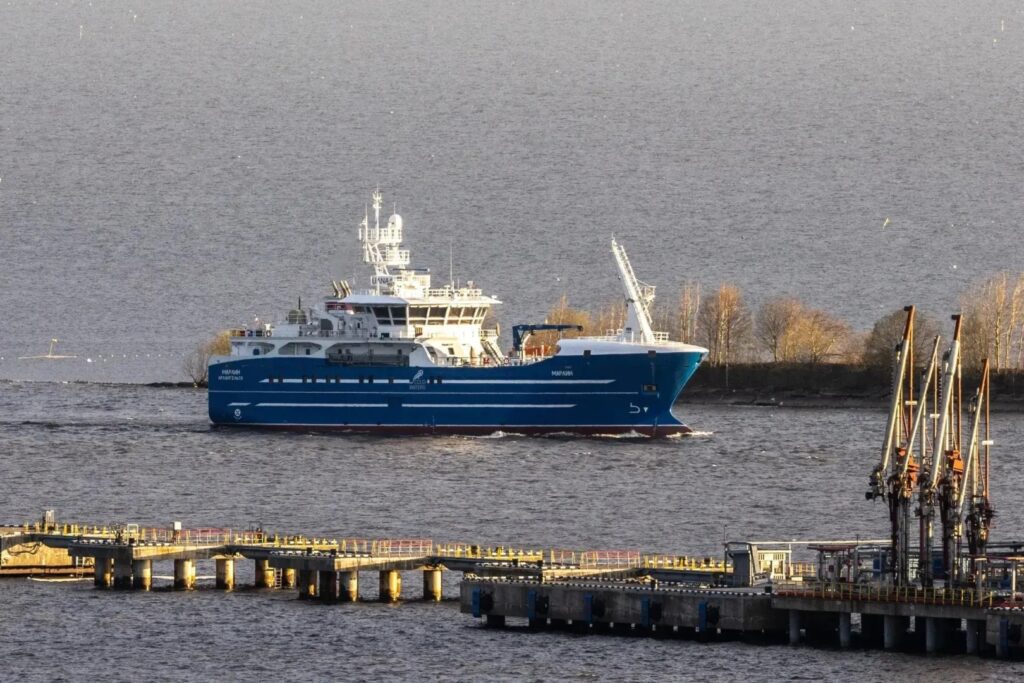 ОСК передала заказчику морозильный ярусолов Марлин